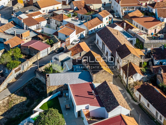 Moradia T5 para Venda em Azoia de Cima e Tremês Foto 55