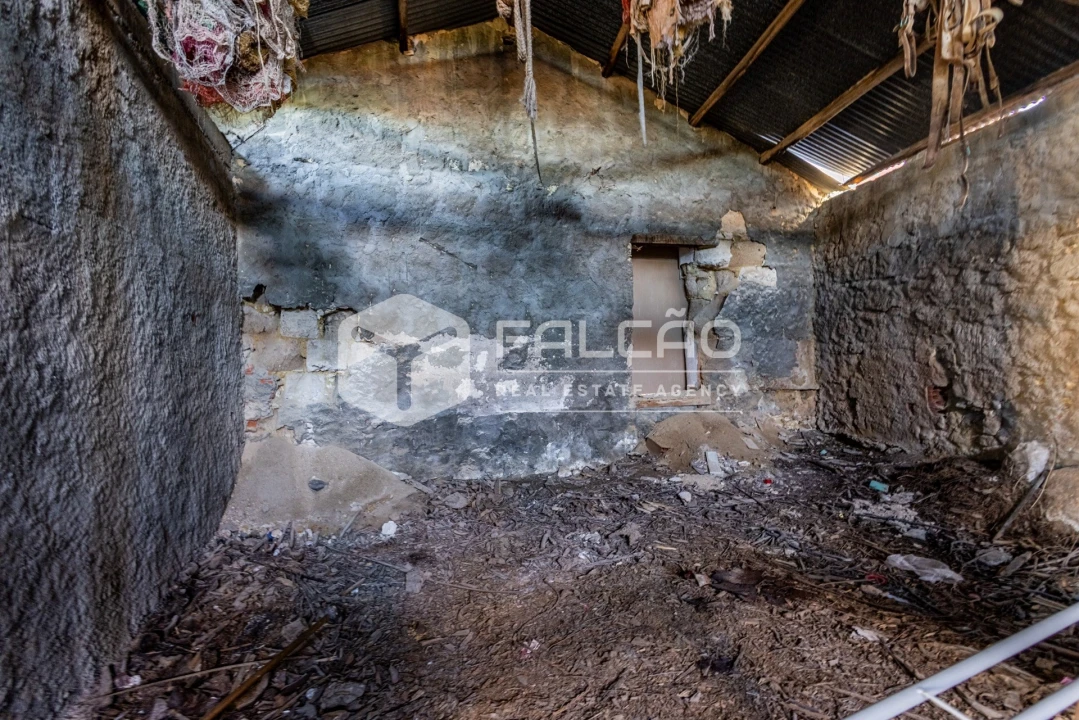 Moradia T5 para Venda em Azoia de Cima e Tremês Foto 44