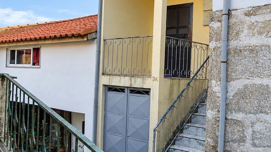 Moradia T2 para Venda em Travassos
