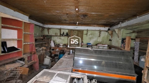 Moradia T0 para Venda em Loureiro