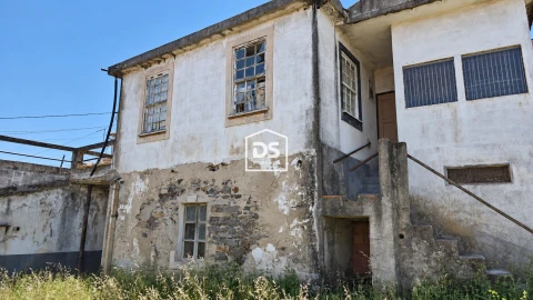 Moradia T0 para Venda em Loureiro