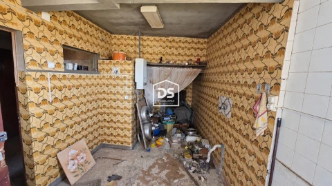 Moradia T0 para Venda em Loureiro