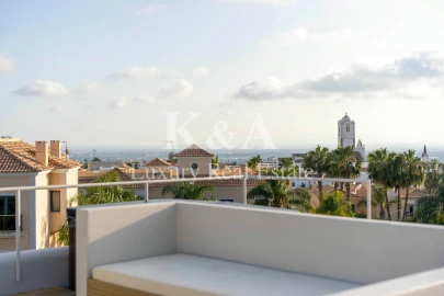 Moradia T4 para Venda em Santa Barbara de Nexe