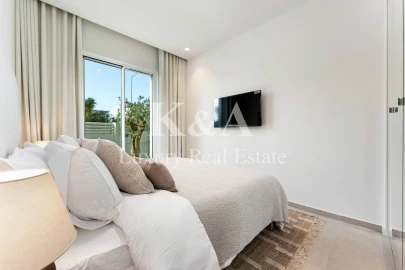 Moradia T4 para Venda em Santa Barbara de Nexe
