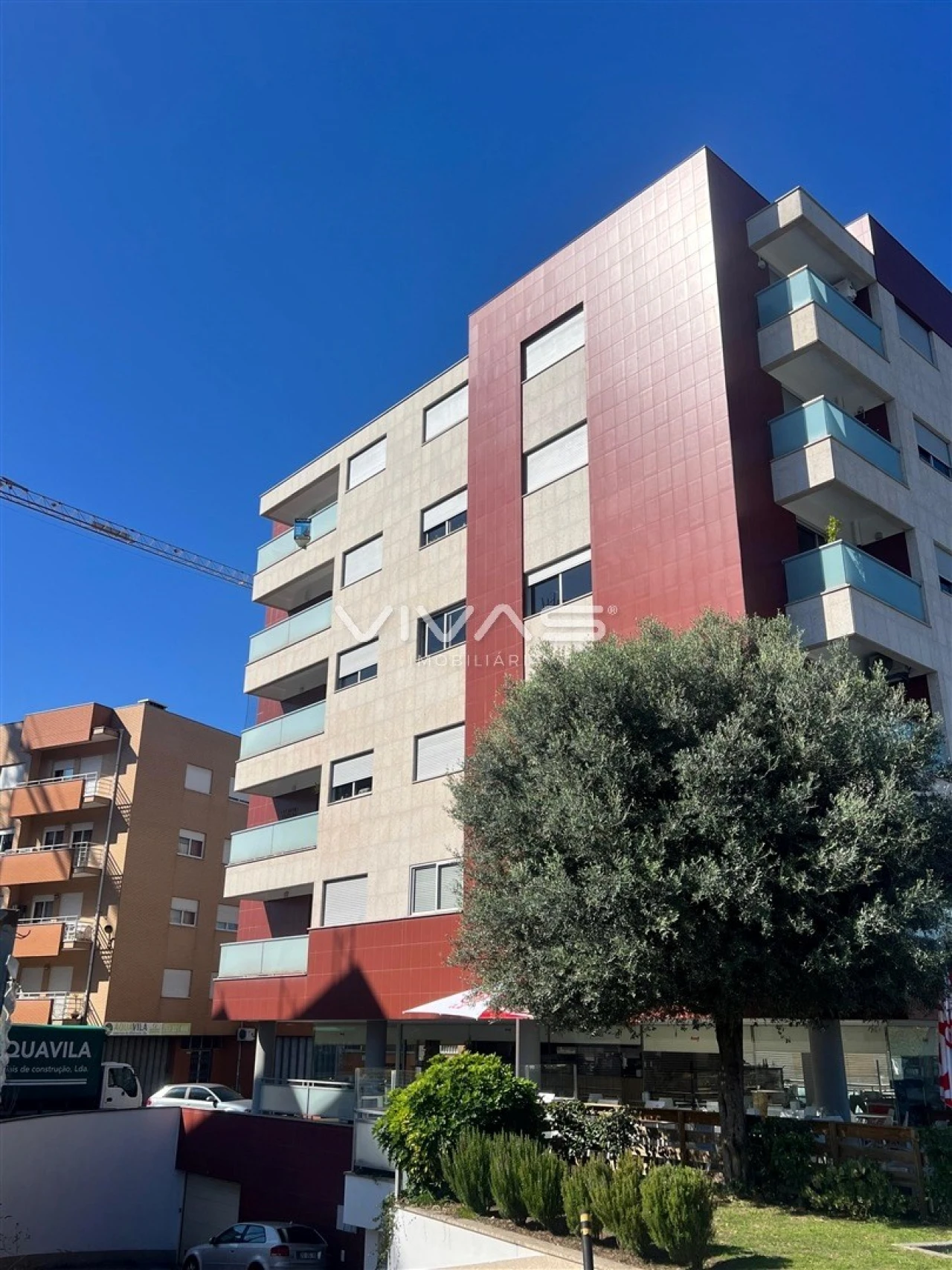 Apartamento T2 para Arrendamento em Vila Verde e Barbudo Foto 2