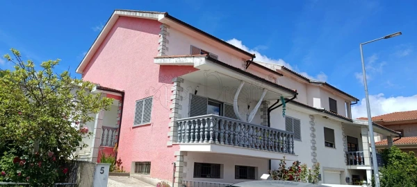 Moradia T4 para Venda em Valpaços e Sanfins