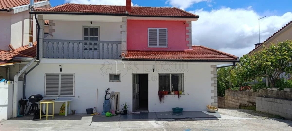 Moradia T4 para Venda em Valpaços e Sanfins