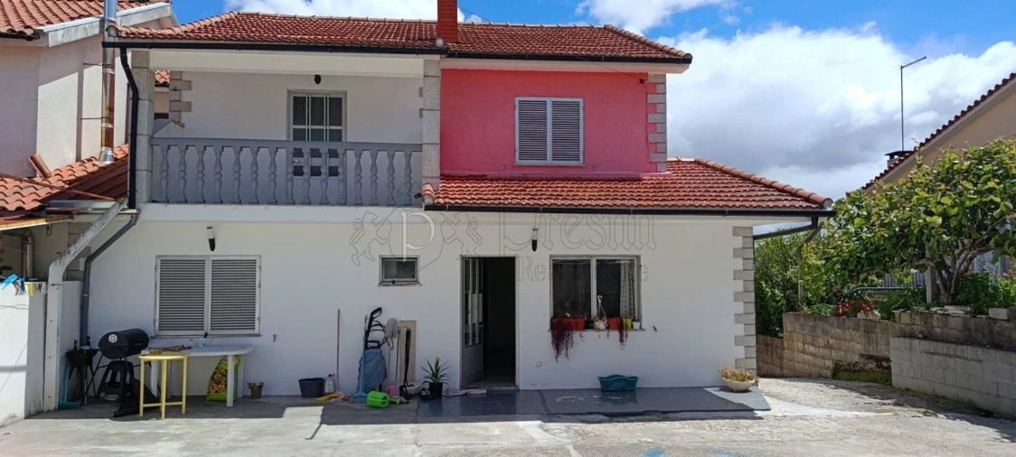 Moradia T4 para Venda em Valpaços e Sanfins Foto 2