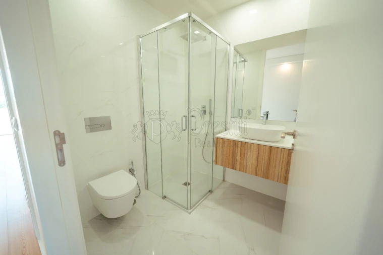 Apartamento T2 para Venda em Creixomil Foto 21