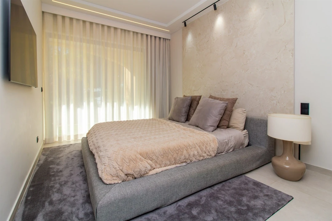 Apartamento T2 para Venda em Quarteira Foto 17