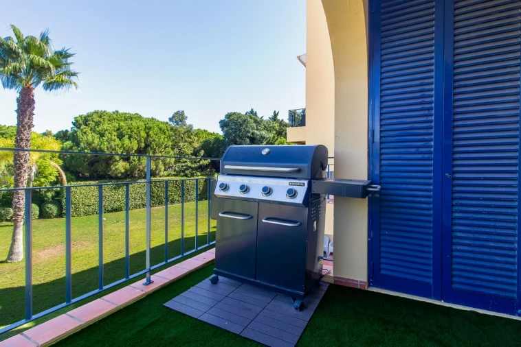Apartamento T2 para Venda em Quarteira Foto 52