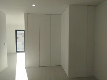 Moradia T4 para Venda em Abragão
