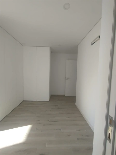 Moradia T4 para Venda em Abragão