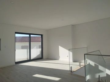 Moradia T4 para Venda em Abragão