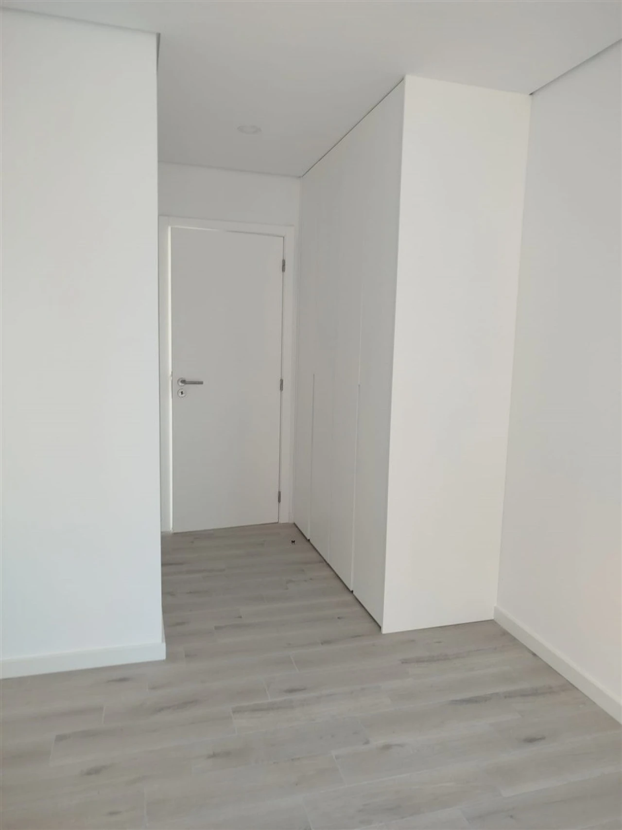 Moradia T4 para Venda em Abragão Foto 13
