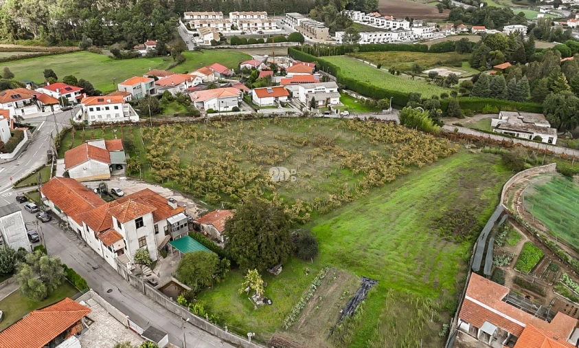 Terreno para Venda em Antas e Abade de Vermoim Foto 2