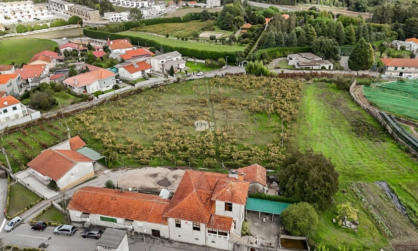 Terreno para Venda em Antas e Abade de Vermoim Foto 11