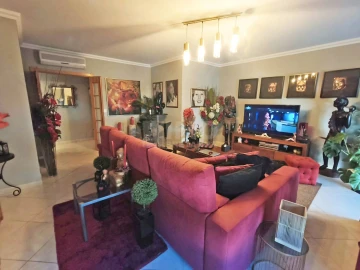Apartamento T4 para Venda em Encosta do Sol