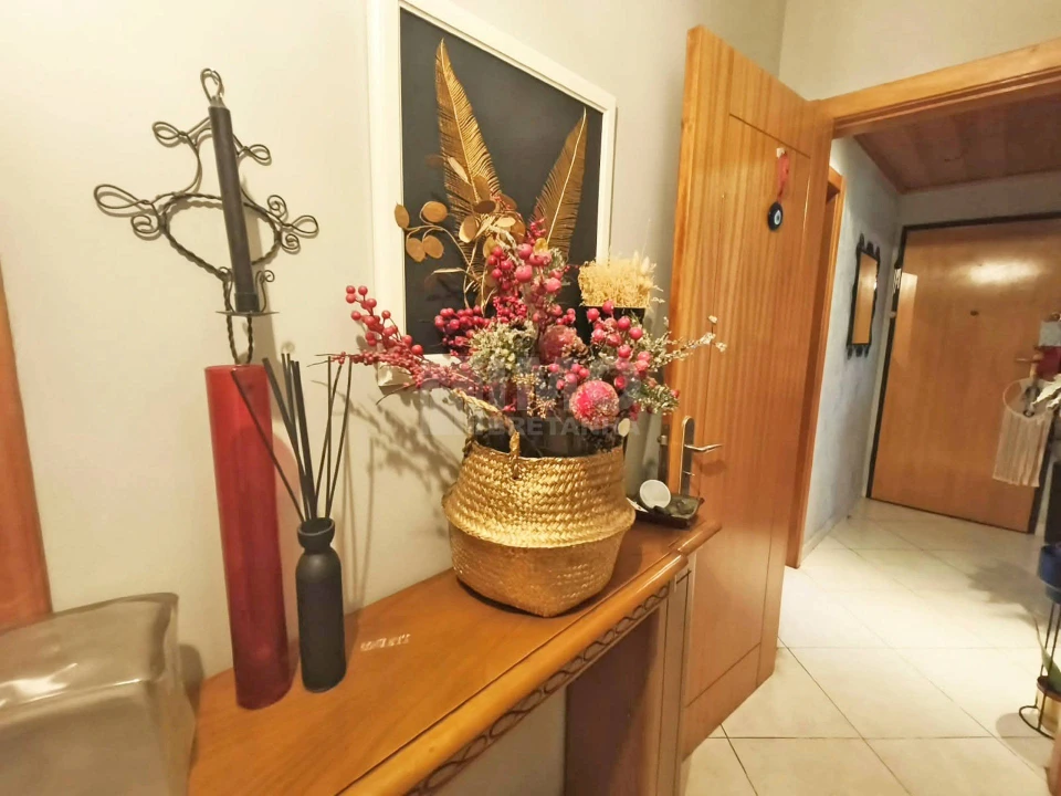 Apartamento T4 para Venda em Encosta do Sol Foto 13
