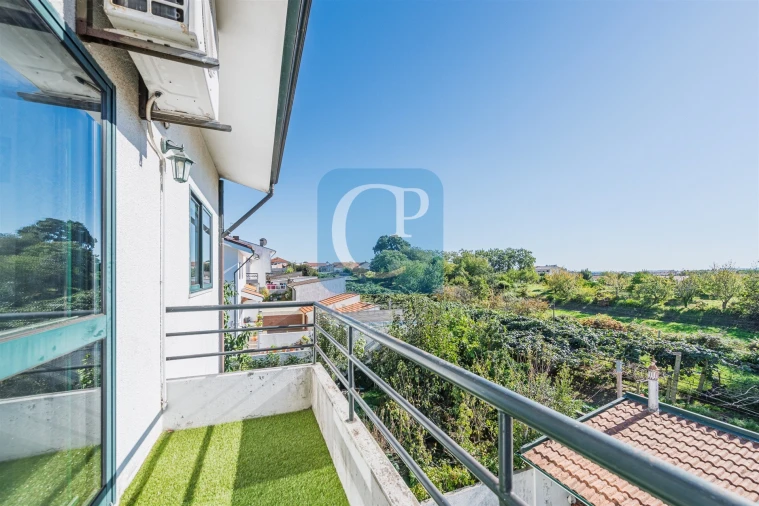Moradia T3 para Venda em Fânzeres e São Pedro da Cova Foto 9