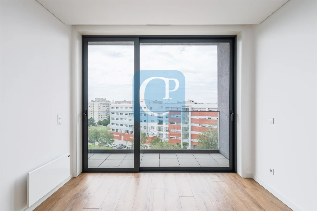 Apartamento T1 para Arrendamento em Pedrouços Foto 15