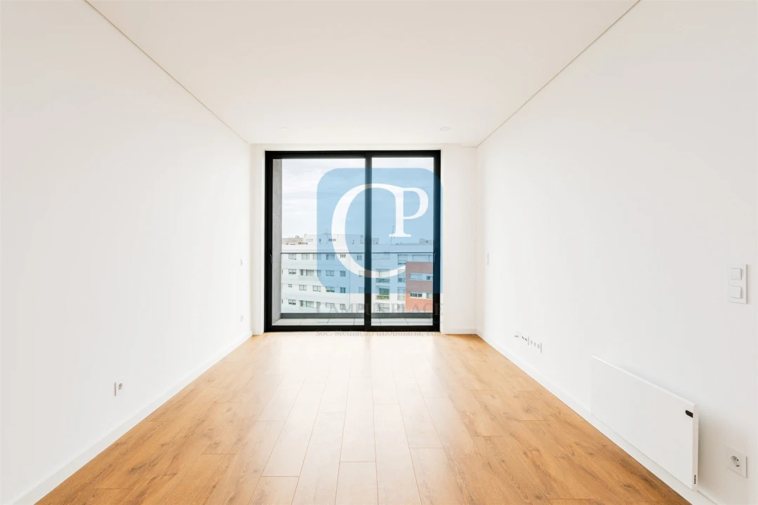 Apartamento T1 para Arrendamento em Pedrouços Foto 3