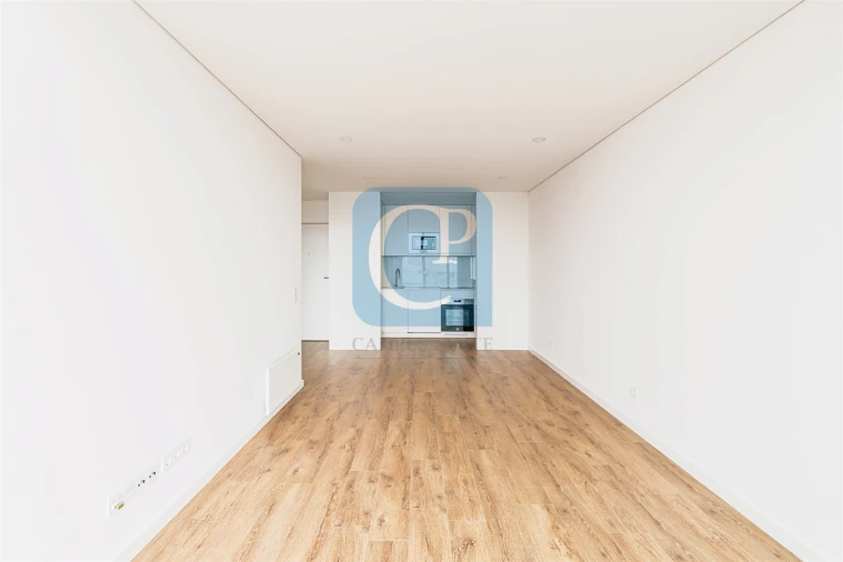 Apartamento T1 para Arrendamento em Pedrouços Foto 6