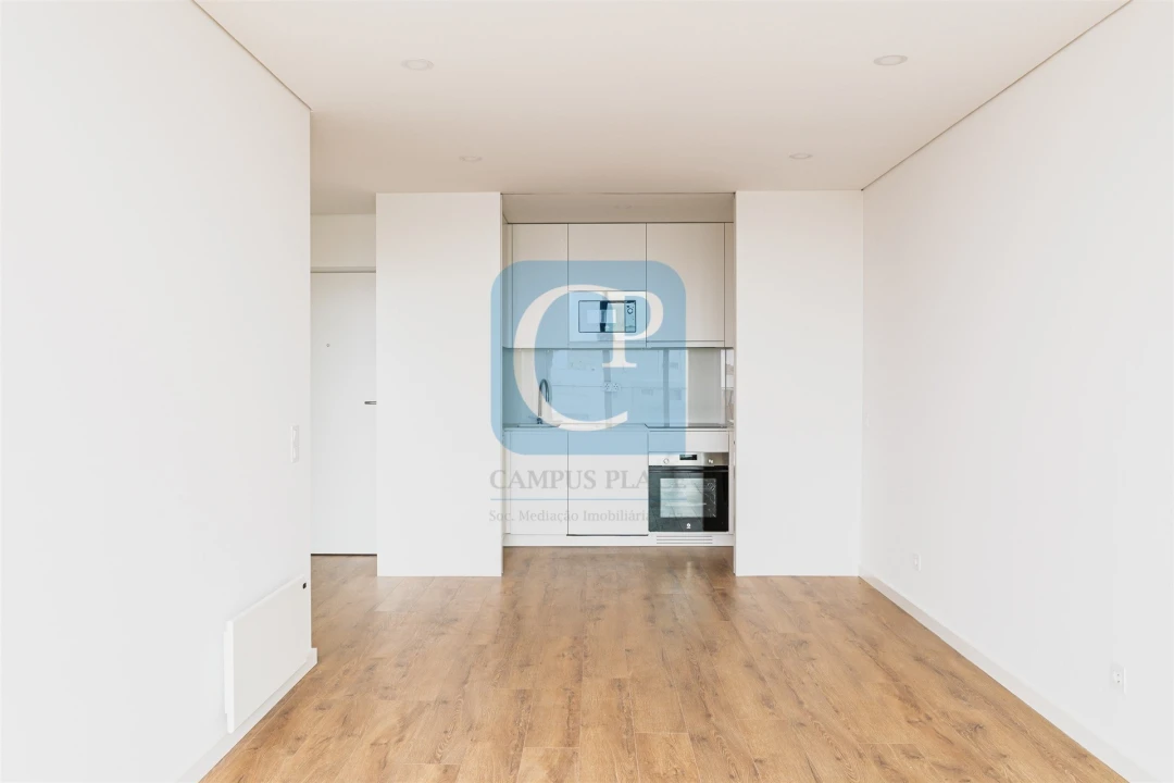 Apartamento T1 para Arrendamento em Pedrouços Foto 7