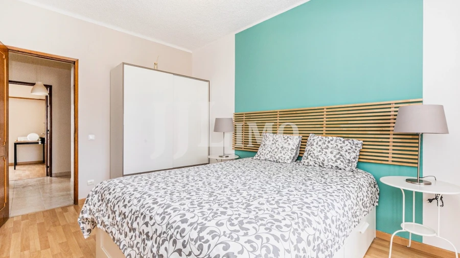 Apartamento T3 para Arrendamento em Santo António