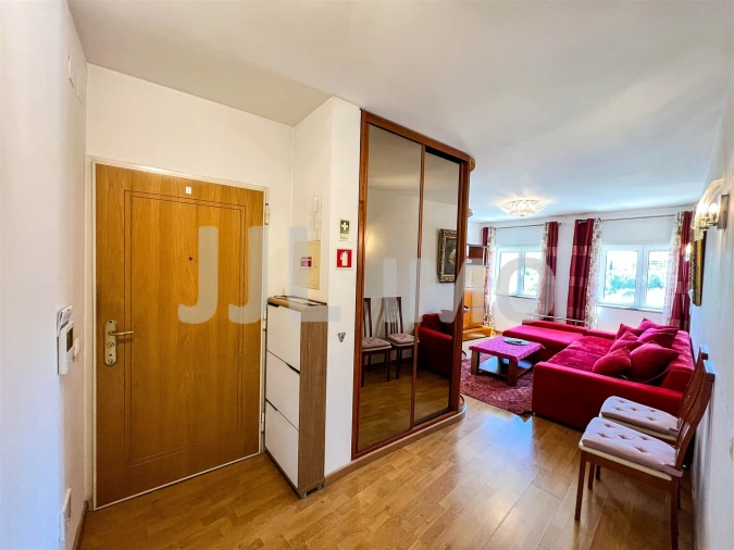 Apartamento T2 para Arrendamento em Marvila Foto 3