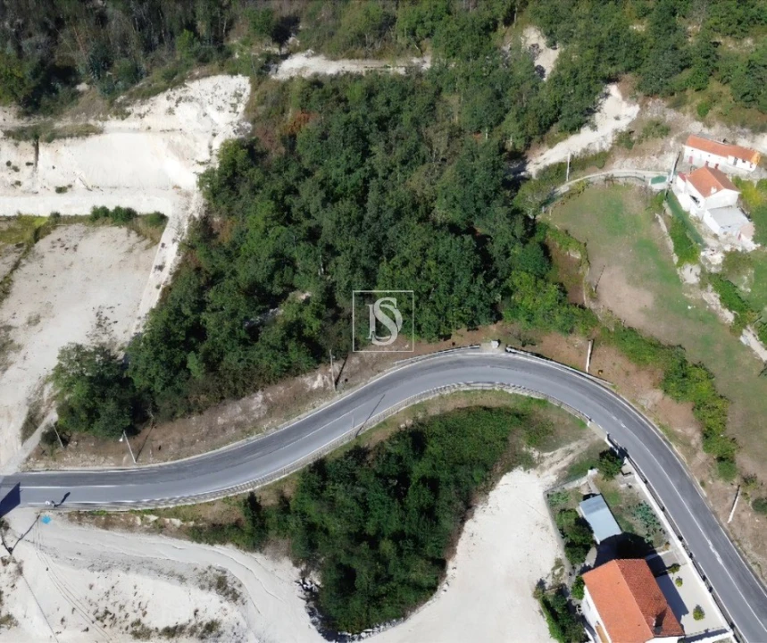 Terreno para Venda em Campelo e Ovil Foto 15