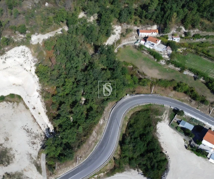 Terreno para Venda em Campelo e Ovil Foto 16