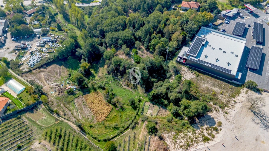 Terreno para Venda em Campelo e Ovil Foto 5