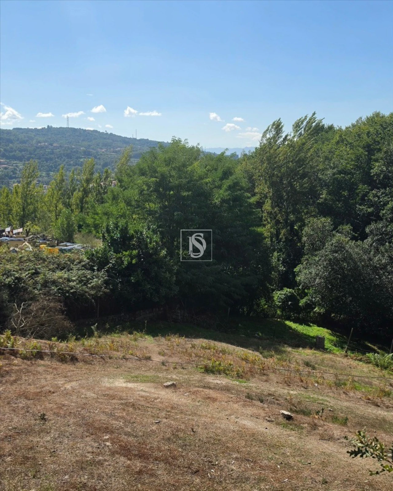 Terreno para Venda em Campelo e Ovil Foto 23