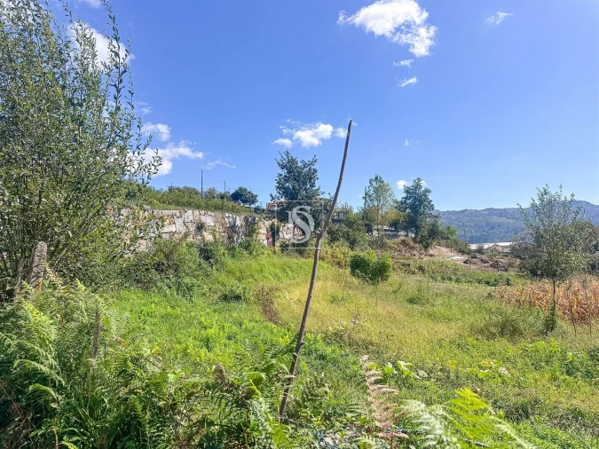 Terreno para Venda em Campelo e Ovil Foto 25