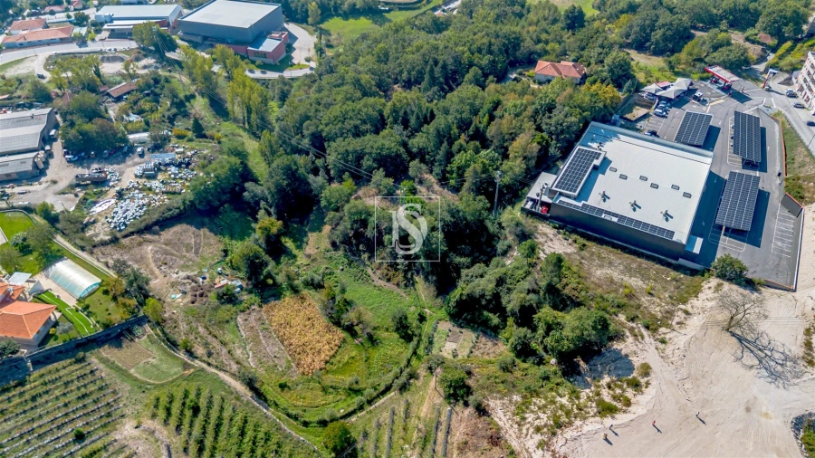 Terreno para Venda em Campelo e Ovil Foto 18