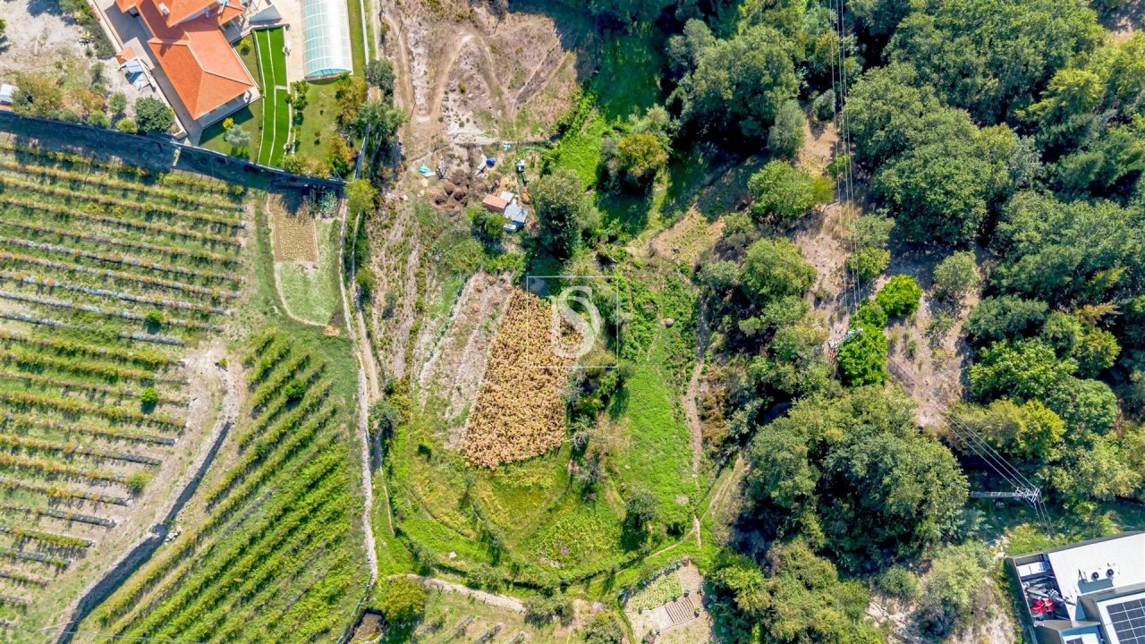 Terreno para Venda em Campelo e Ovil Foto 15