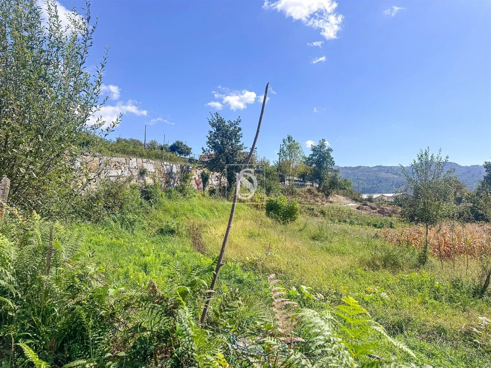 Terreno para Venda em Campelo e Ovil Foto 14