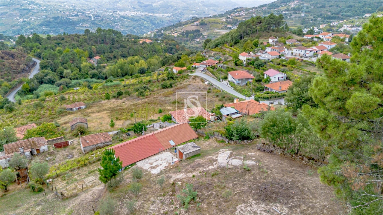 Moradia T2 para Venda em Santa Marinha do Zezere Foto 29