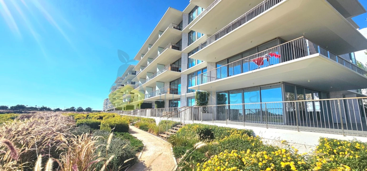 Apartamento T1 para Venda em Armação de Pera Foto 33