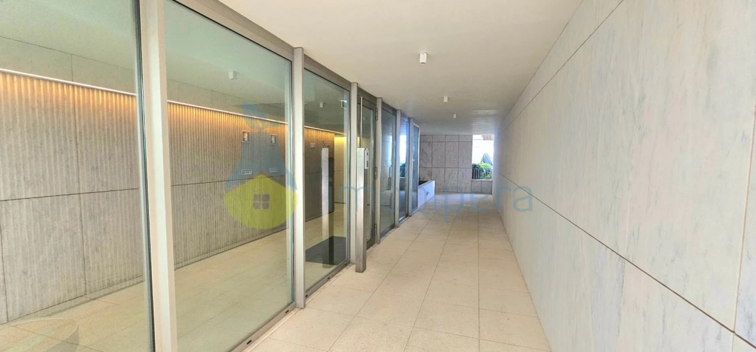 Apartamento T1 para Venda em Armação de Pera Foto 26