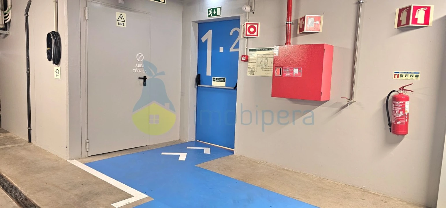 Apartamento T1 para Venda em Armação de Pera Foto 46