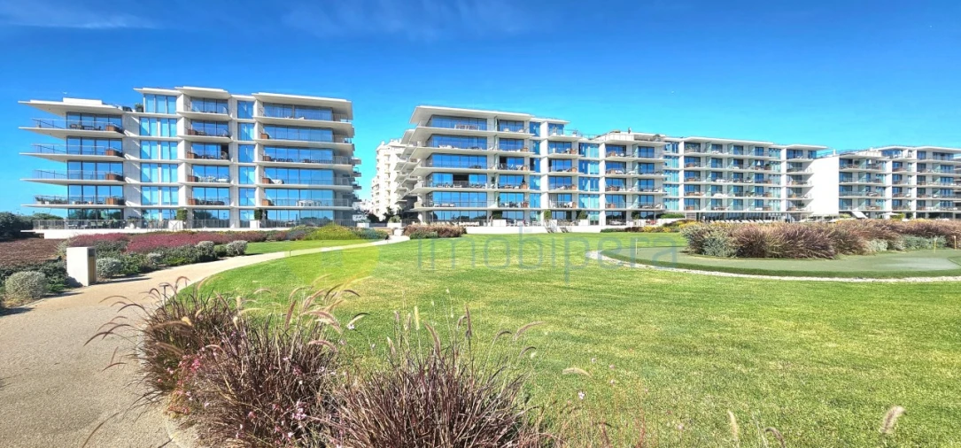 Apartamento T1 para Venda em Armação de Pera Foto 32