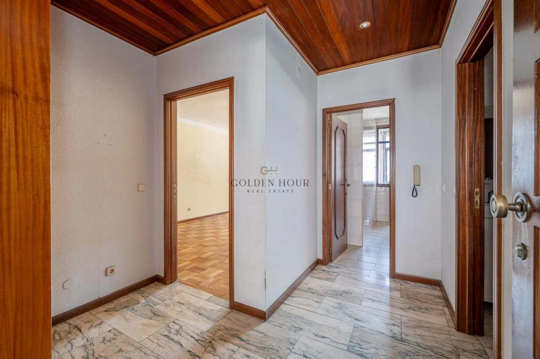 Apartamento T2 para Venda em Oliveira do Douro Foto 13