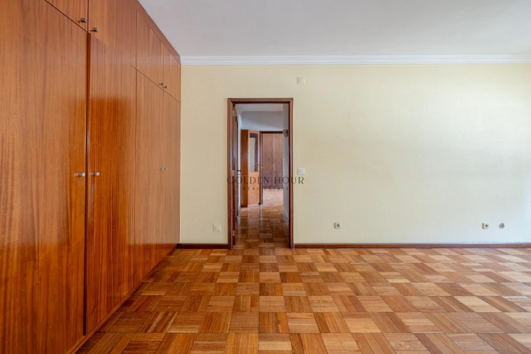 Apartamento T2 para Venda em Oliveira do Douro Foto 21