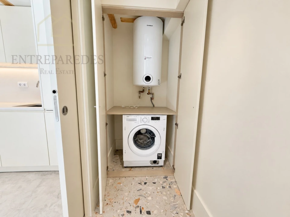 Apartamento T1 para Venda em Cedofeita, Santo Ildefonso, Sé, Miragaia, São Nicolau e Vitória Foto 5