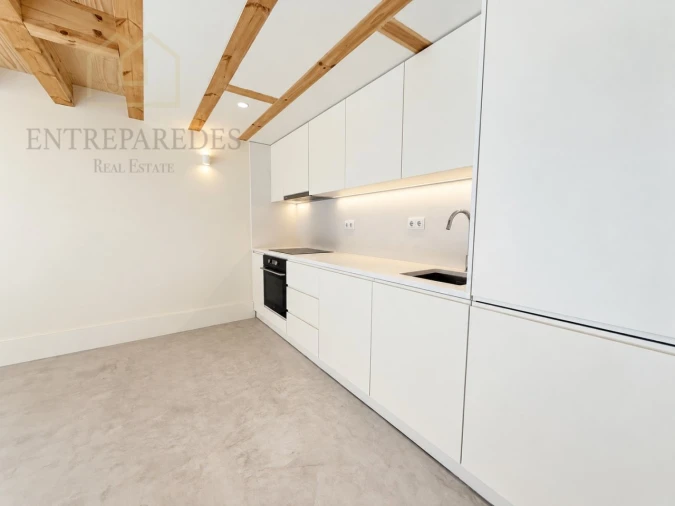 Apartamento T1 para Venda em Cedofeita, Santo Ildefonso, Sé, Miragaia, São Nicolau e Vitória Foto 3