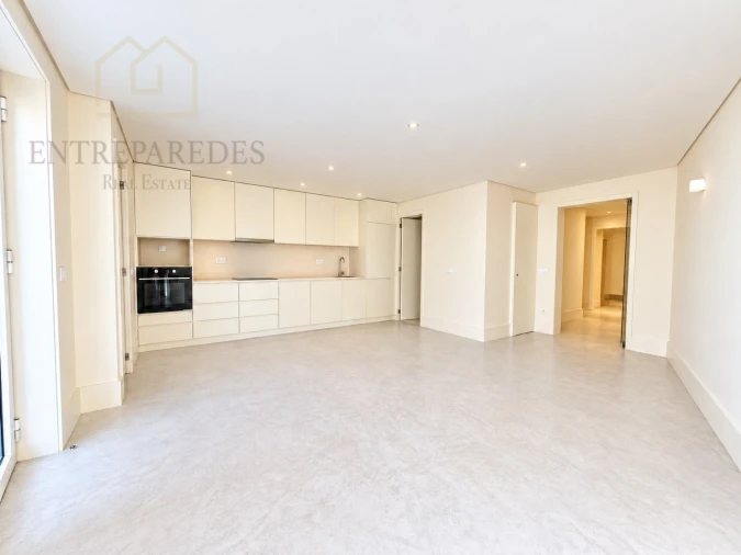 Apartamento T1 para Venda em Cedofeita, Santo Ildefonso, Sé, Miragaia, São Nicolau e Vitória Foto 2