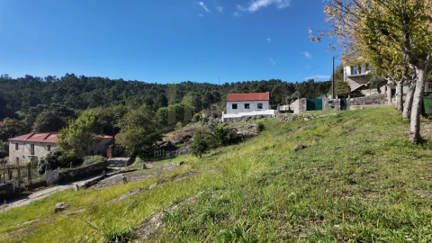 Terreno para Venda em Vilar de Mouros