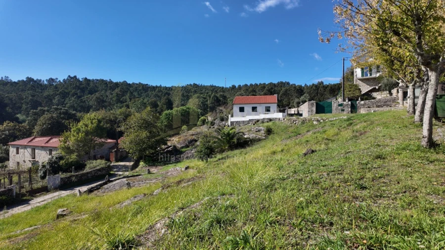 Terreno para Venda em Vilar de Mouros Foto 4